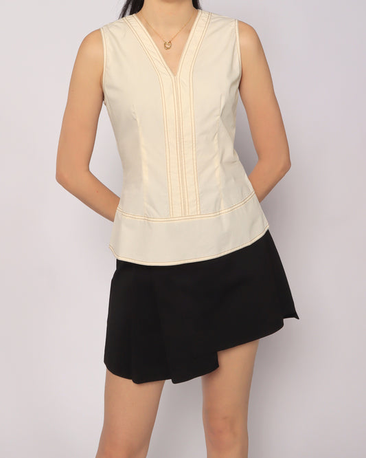 Clean Fit Top - Beige - Ferlicious