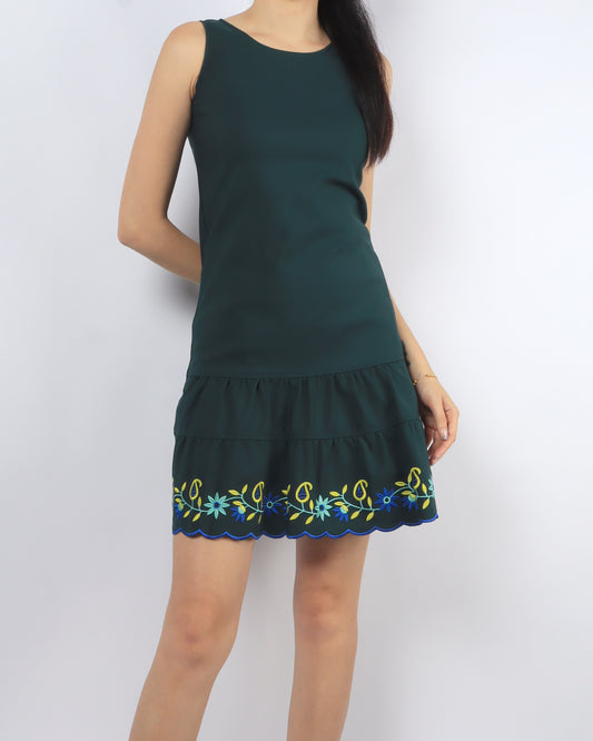 Embroidered Scallop Hem Dress - Forest, women's dress - Ferlicious Singapore