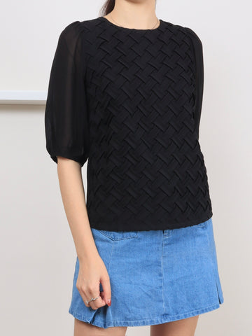 Noir Interlace Top