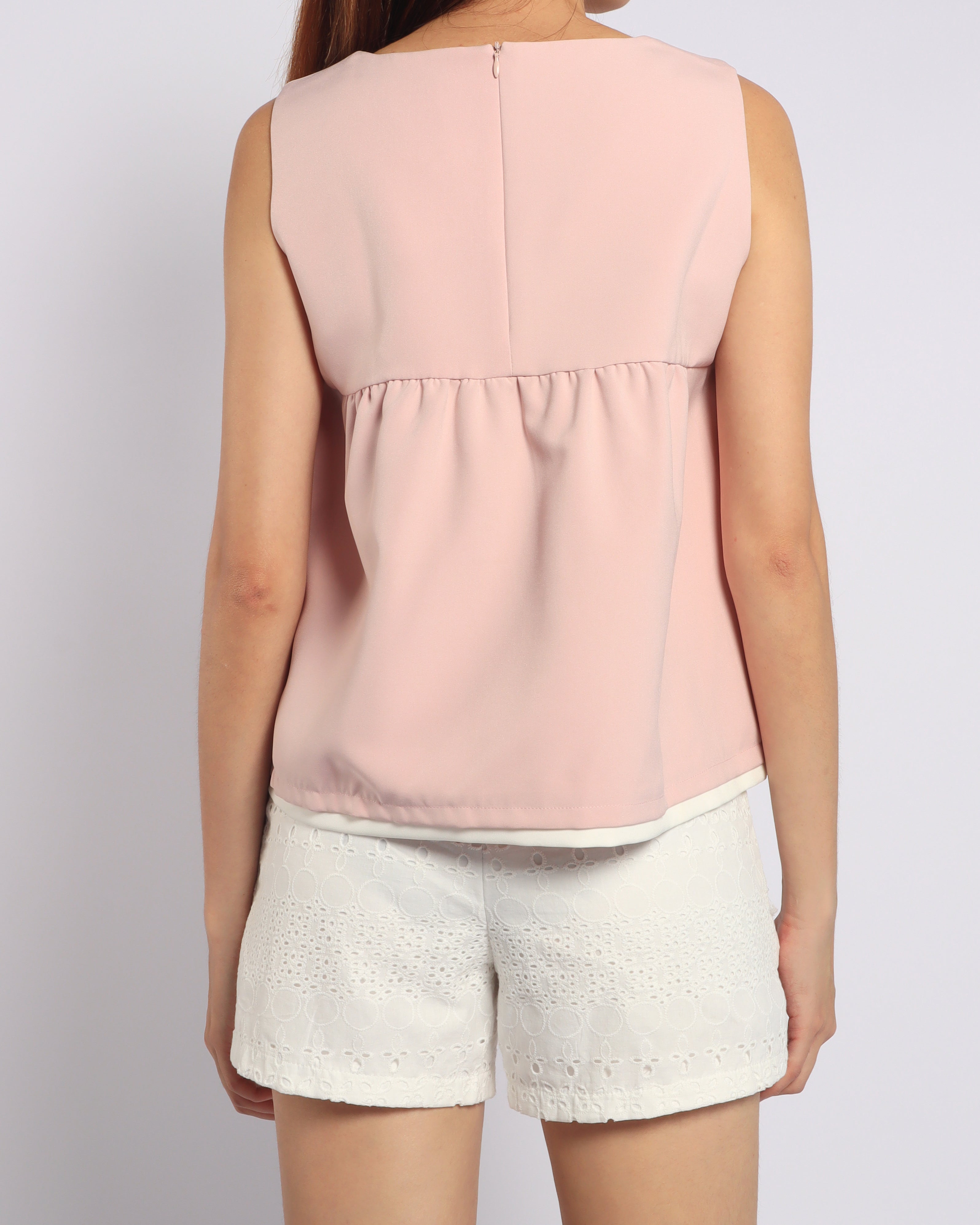 Accent Line Top