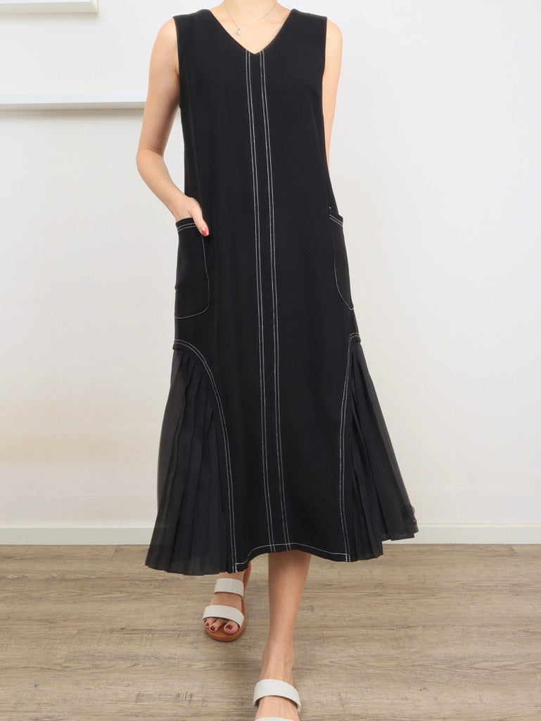 Pleats Midi Dress