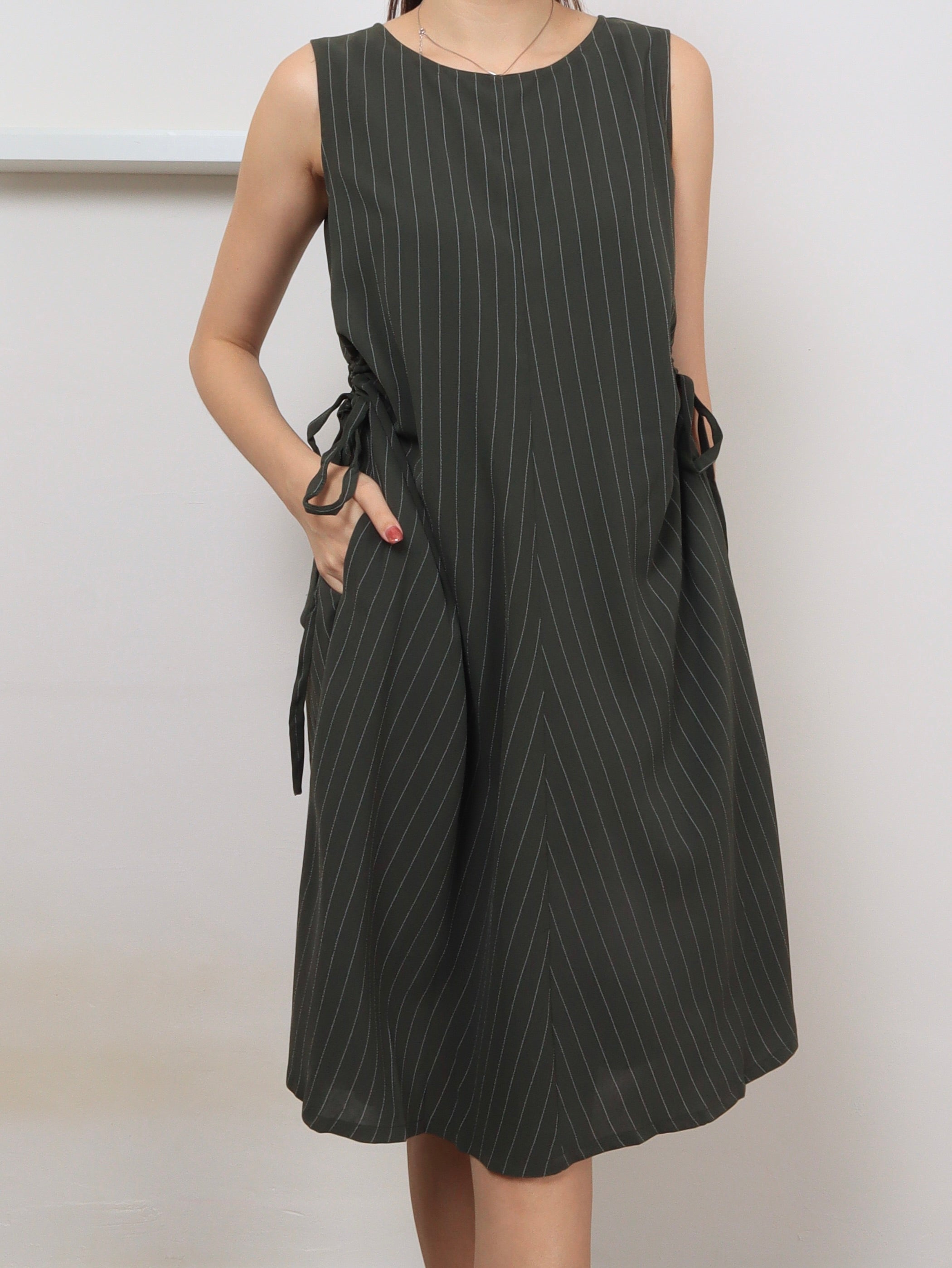 Drawstring Side Dress
