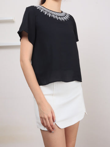 Embroidered Collar Top - Black