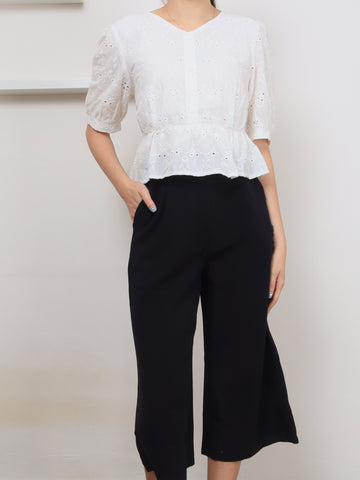 Eyelet Sleeved Top