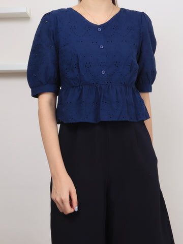 Eyelet Sleeved Top