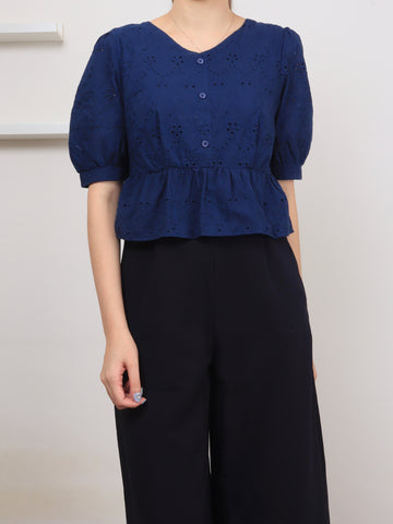 Eyelet Sleeved Top