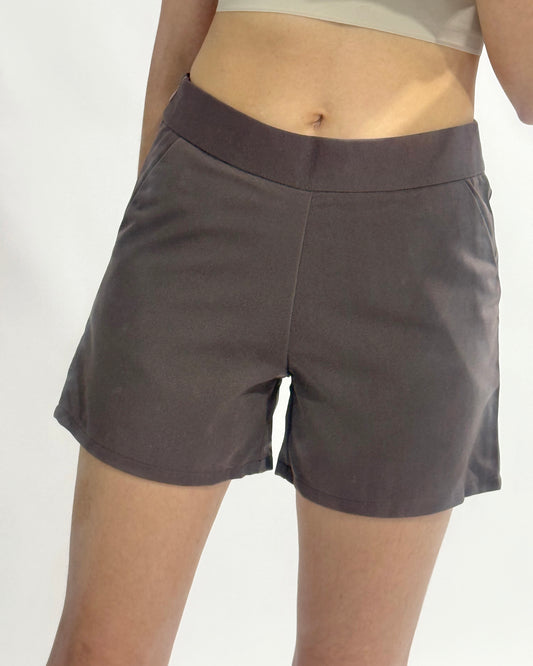 Two Pockets HW Shorts, women's shorts - Ferlicious Singapore