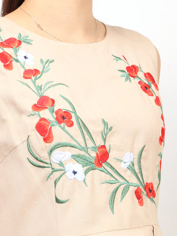 Rose Embroidery Midi - Beige