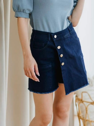 Slant Button Denim Skorts