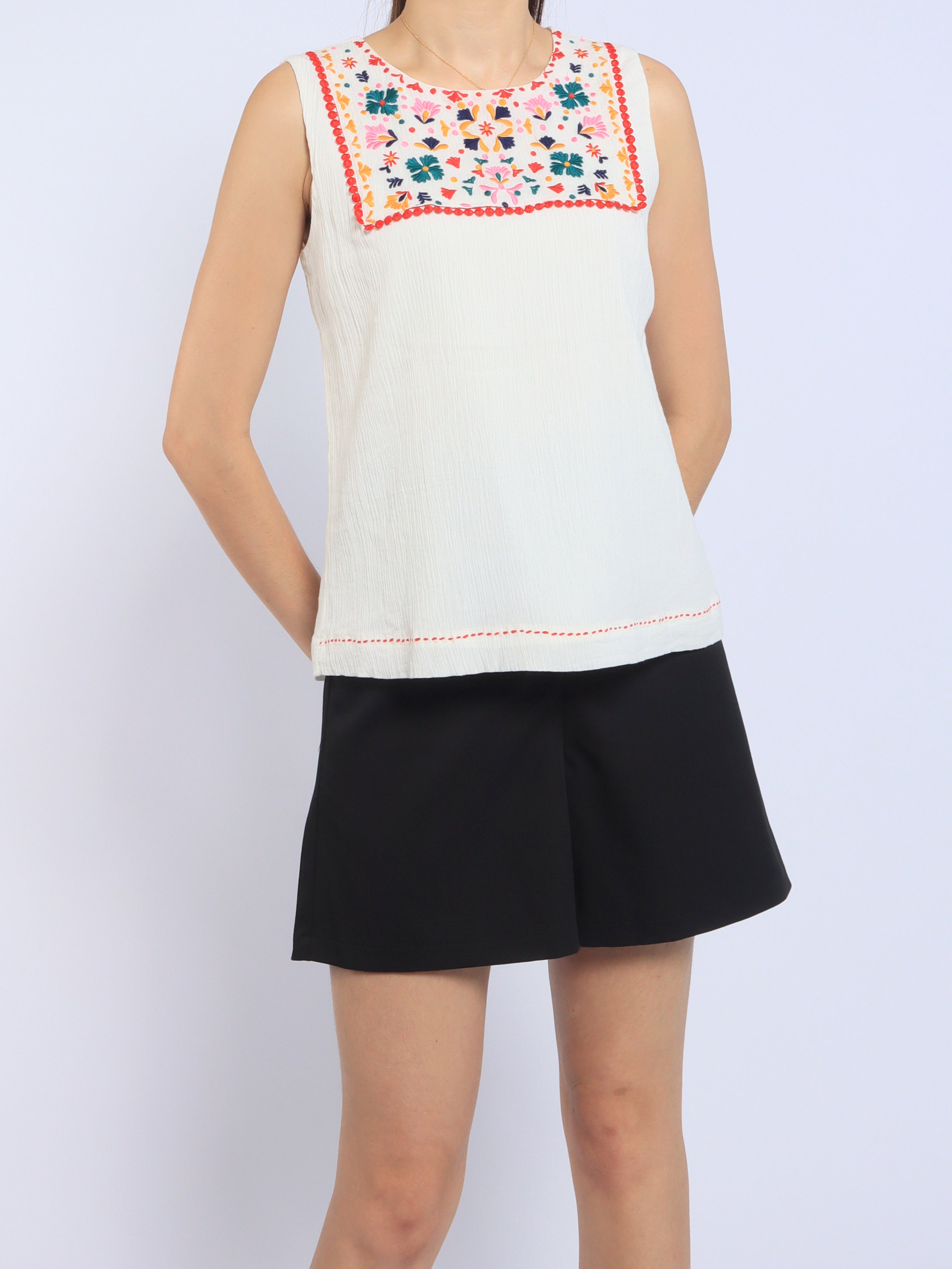 Threadlight Top