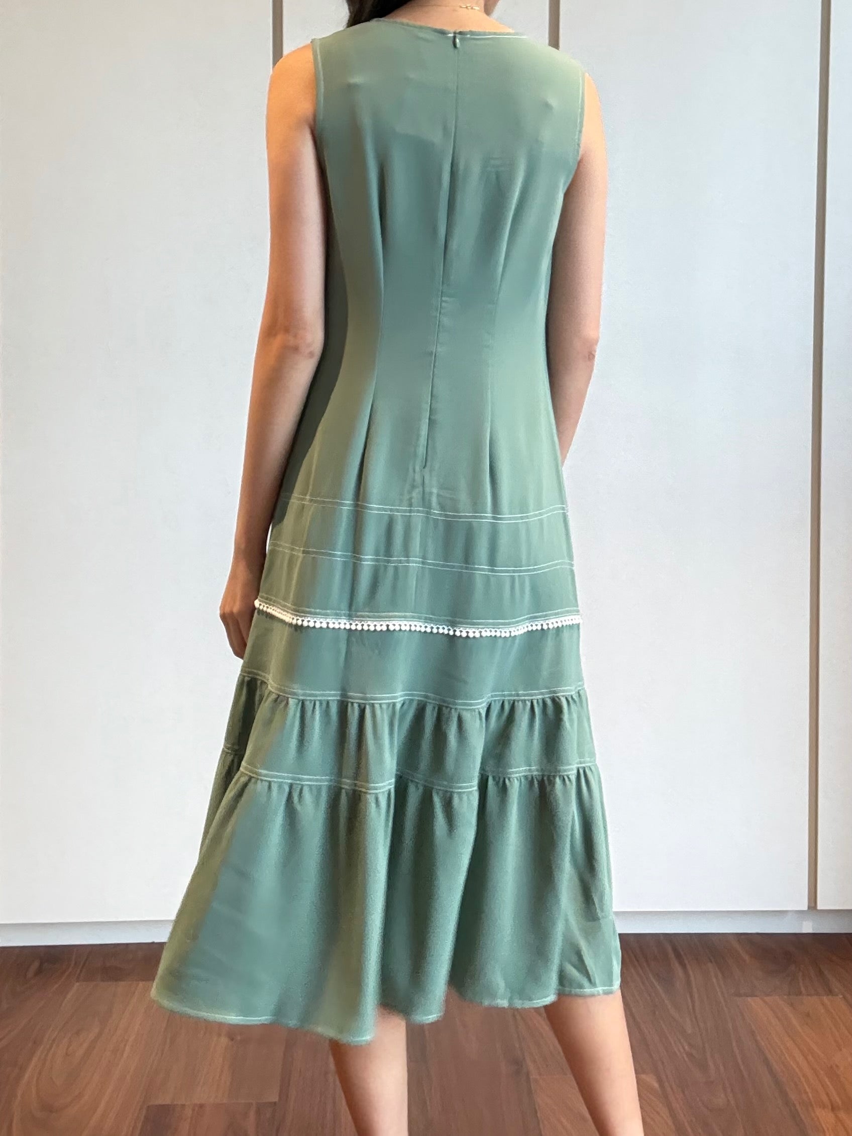 Tiered Eyelet Hem Midi
