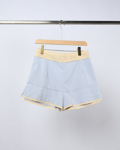 Crochet Trim Ruffles Shorts