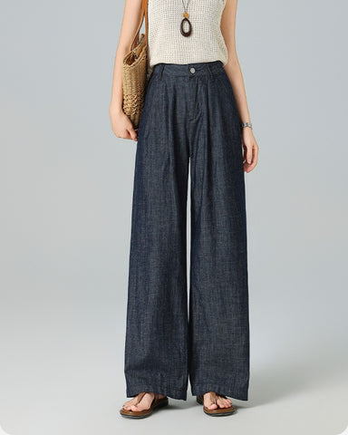 Featherlight Pleated Wide Leg Pants