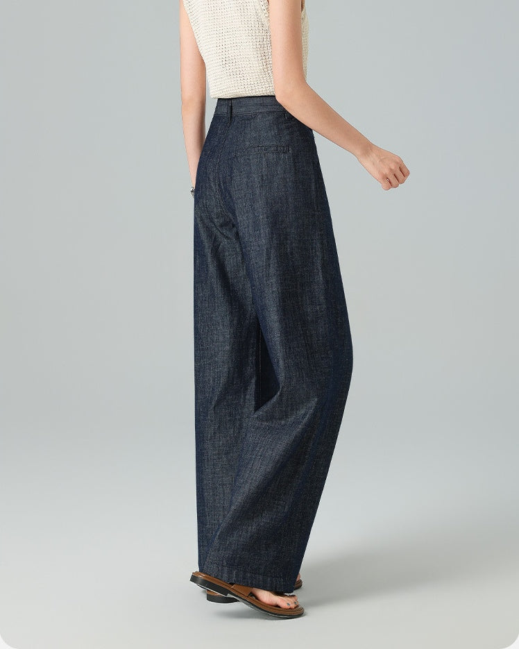Featherlight Pleated Wide Leg Pants