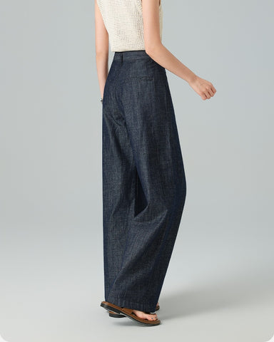 Featherlight Pleated Wide Leg Pants