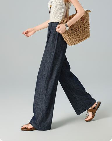 Featherlight Pleated Wide Leg Pants