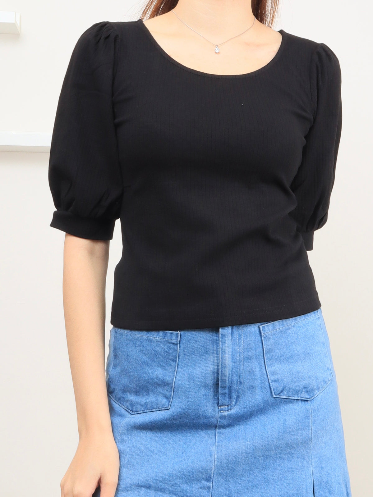 Ribbed Puff Sleeve Top