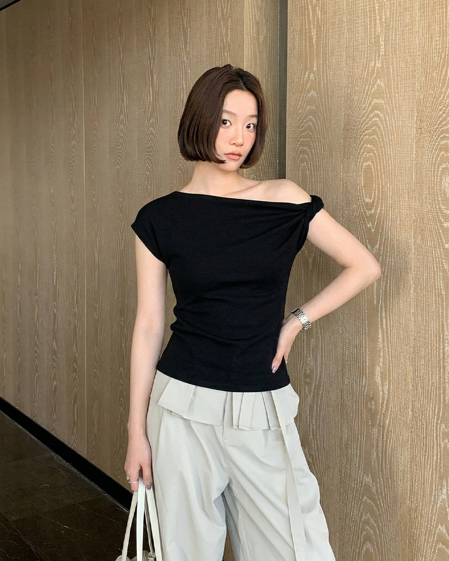 Twist Shoulder Asymmetric Top