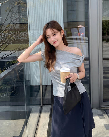 Twist Shoulder Asymmetric Top