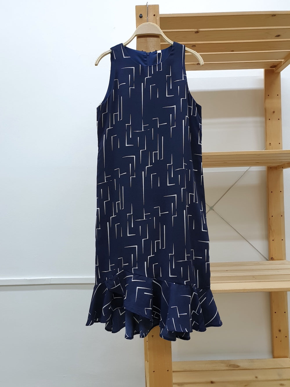 Stroke Print Midi Dress - Ferlicious