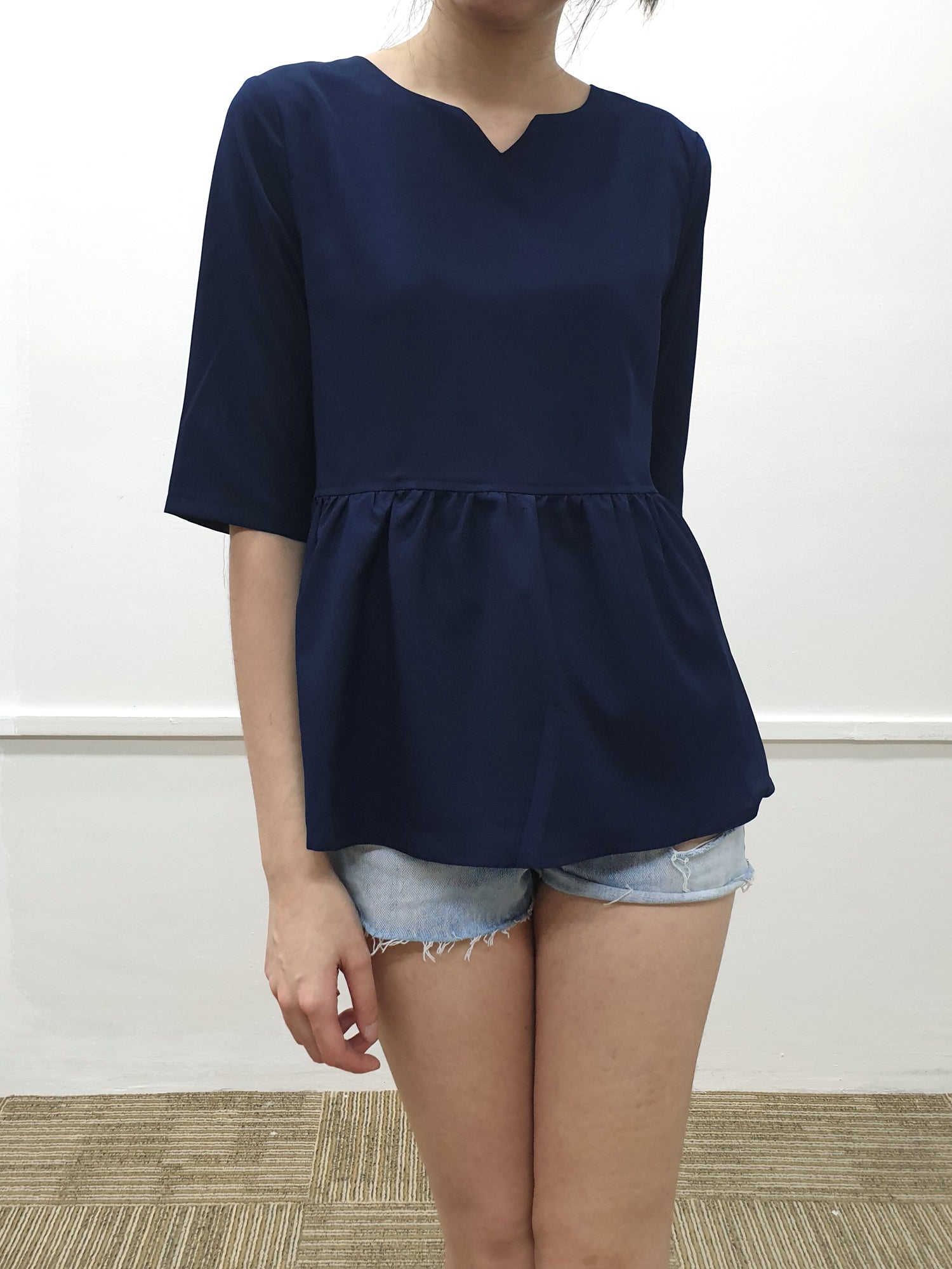 Basic 3Q Blouse (Non-returnable) - Ferlicious