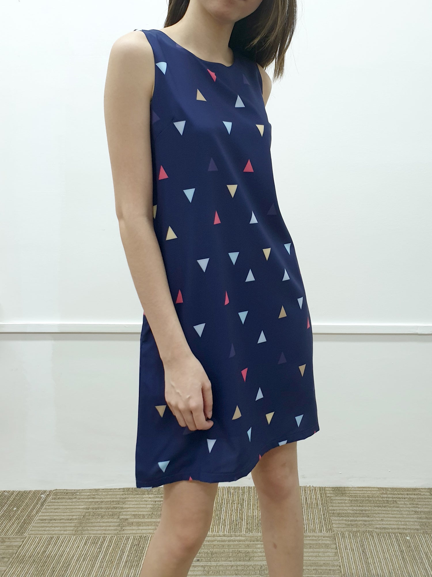 Triangle Print Shift Dress (Non-returnable) - Ferlicious