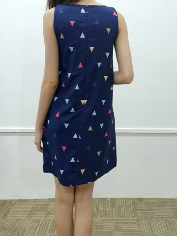 Triangle Print Shift Dress (Non-returnable) - Ferlicious