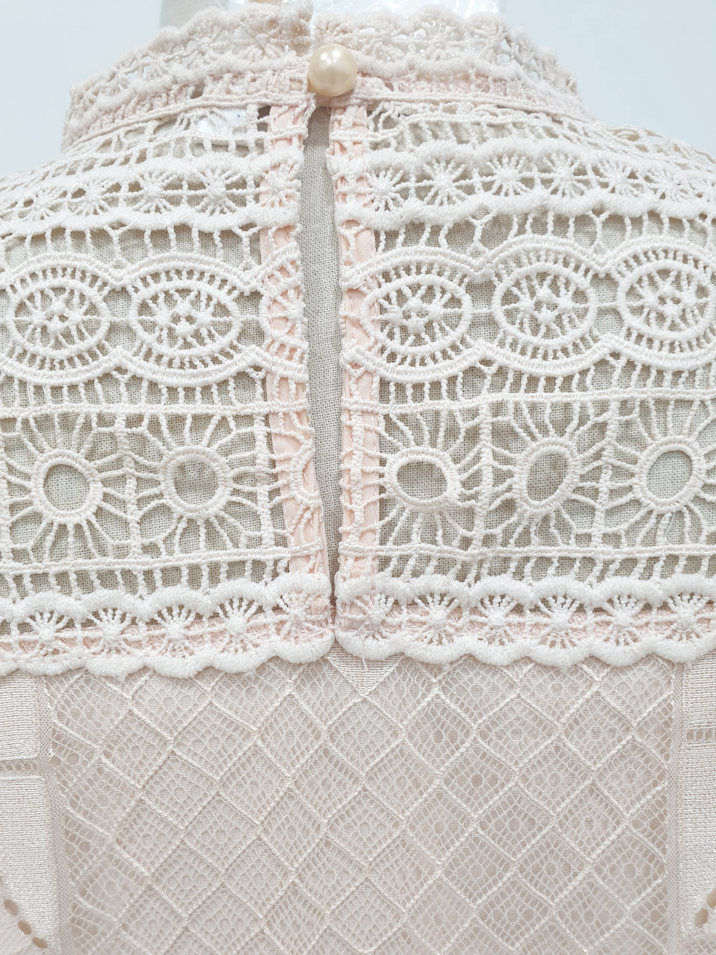 Back Tie Crochet Top - Ferlicious