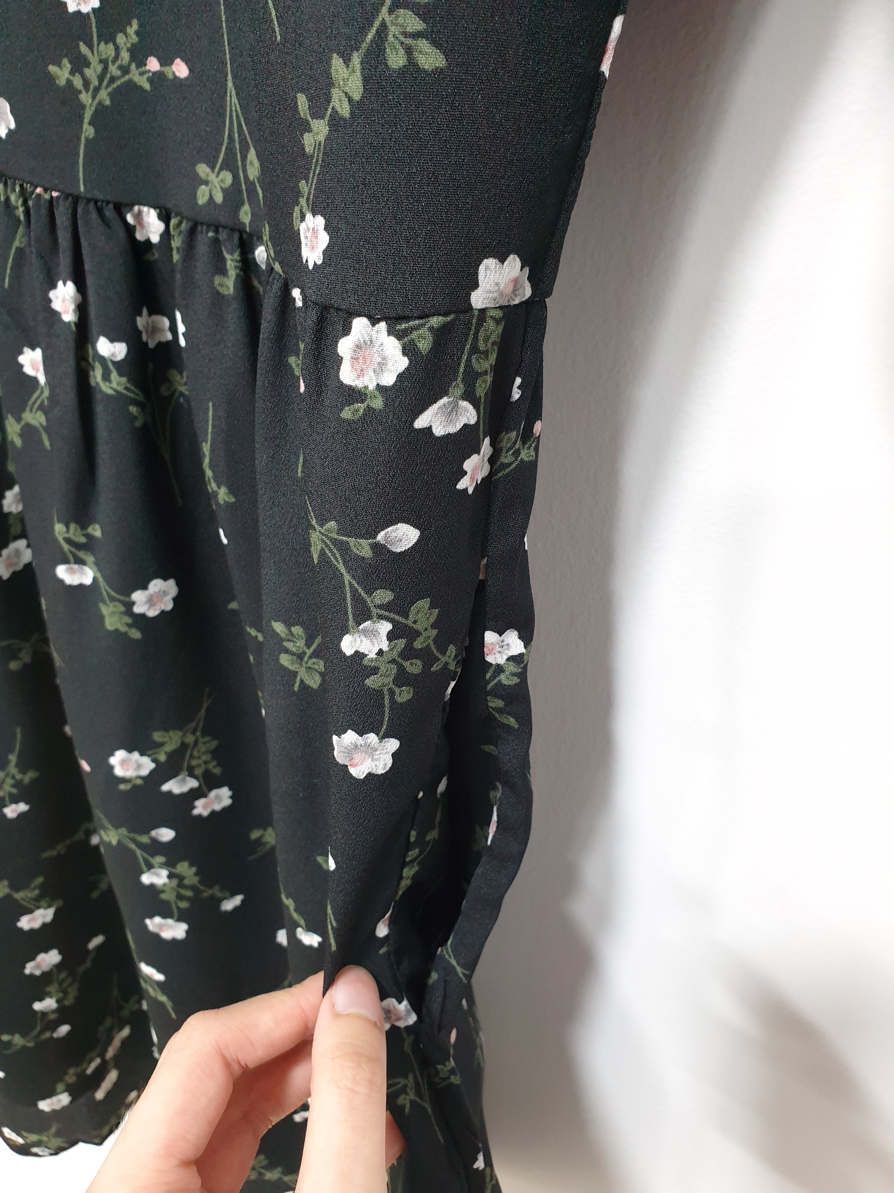 Floral Babydoll Dress (Non-returnable) - Ferlicious