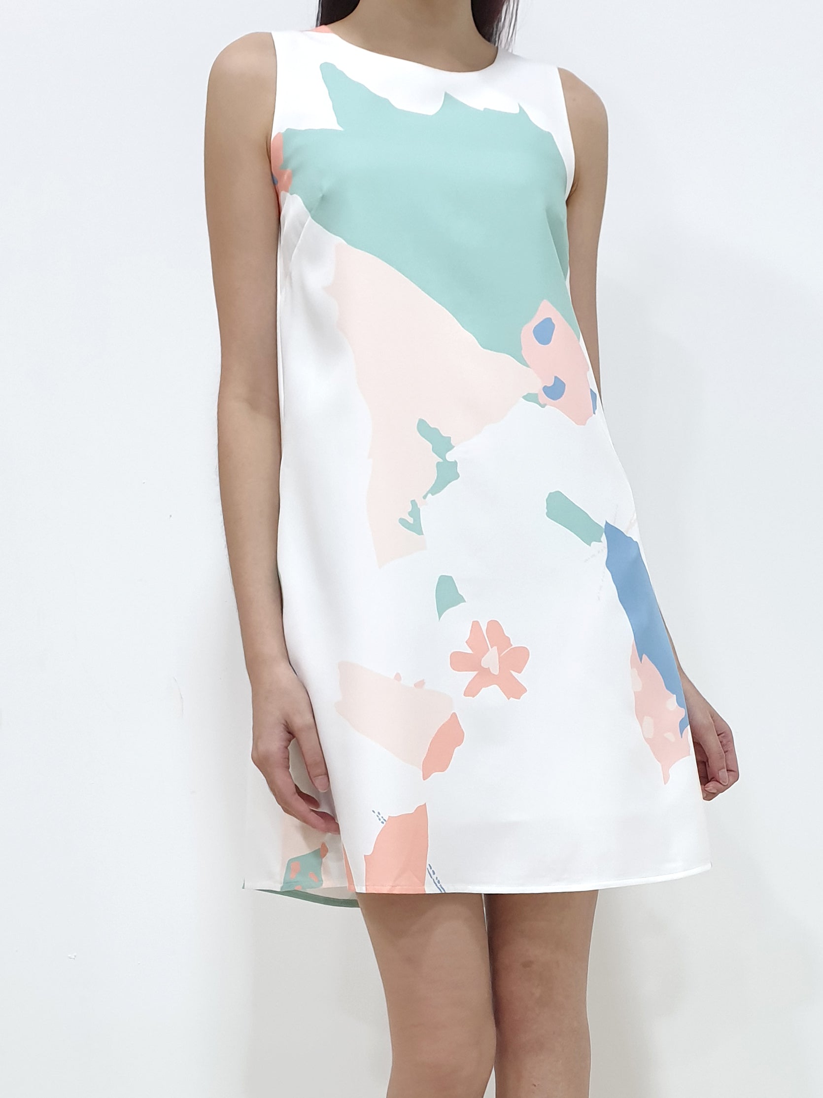 Annabeth Random Print Trapeze Dress (Non-returnable) - Ferlicious