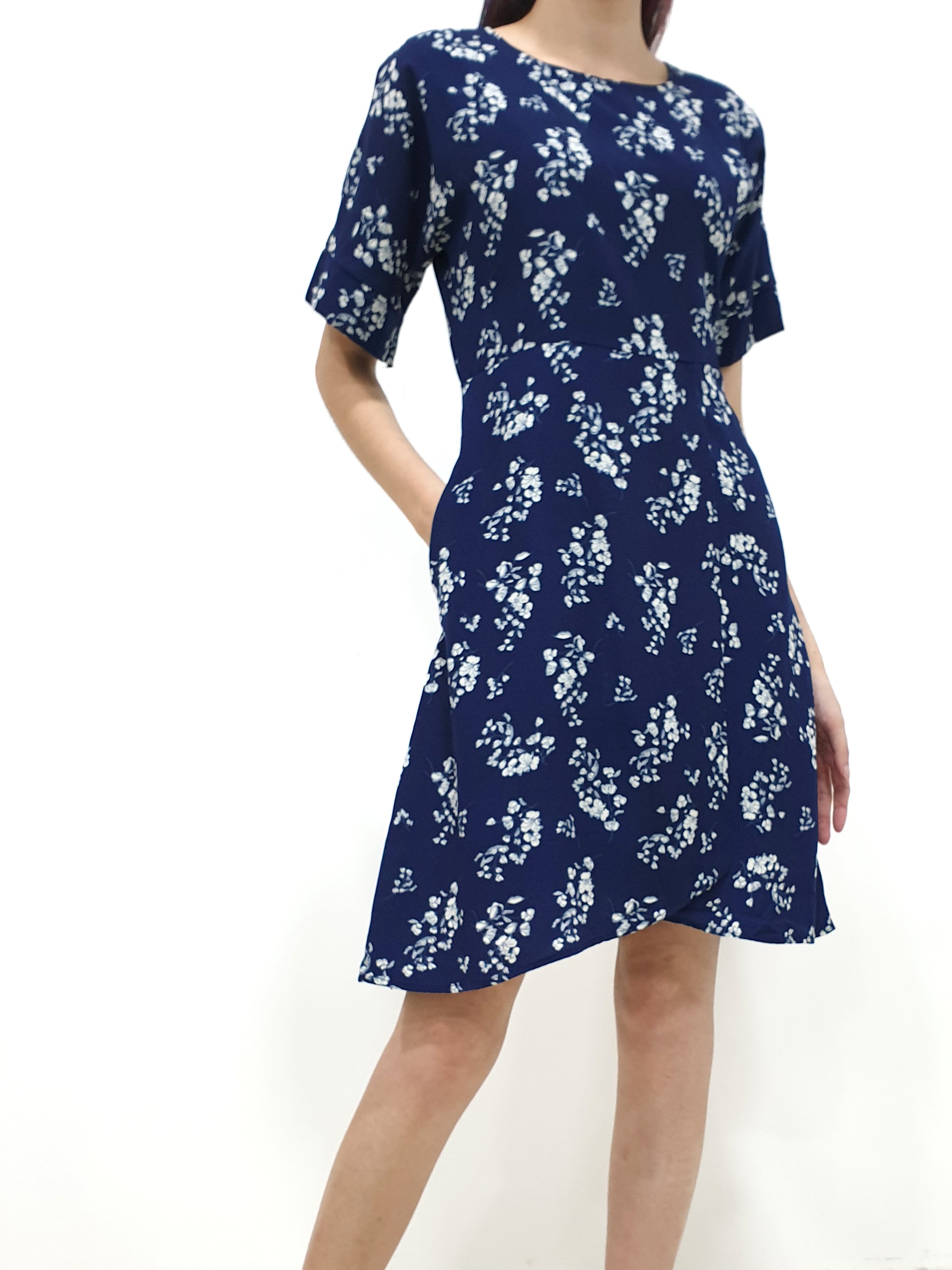 Floral Sleeved Dress (Non-returnable) - Ferlicious