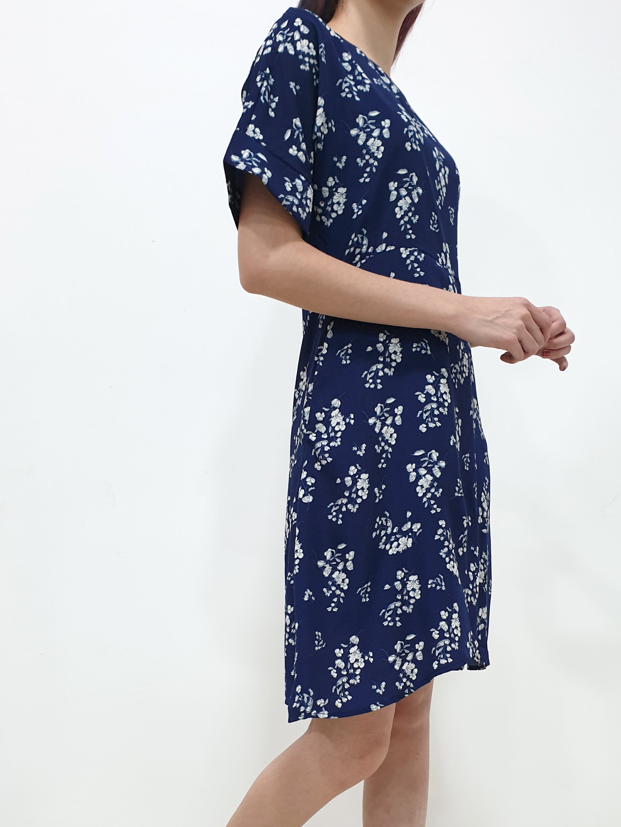 Floral Sleeved Dress (Non-returnable) - Ferlicious
