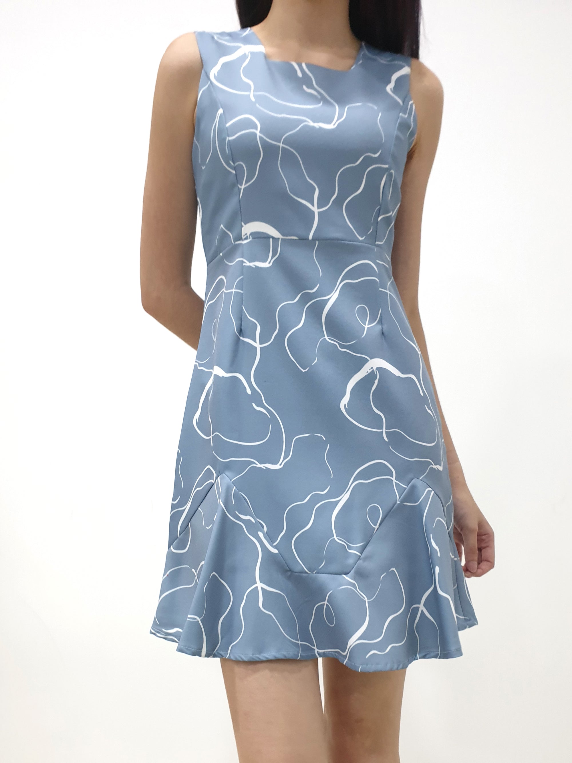 Illustration Square Neck Dress - Blue (Non-returnable) - Ferlicious