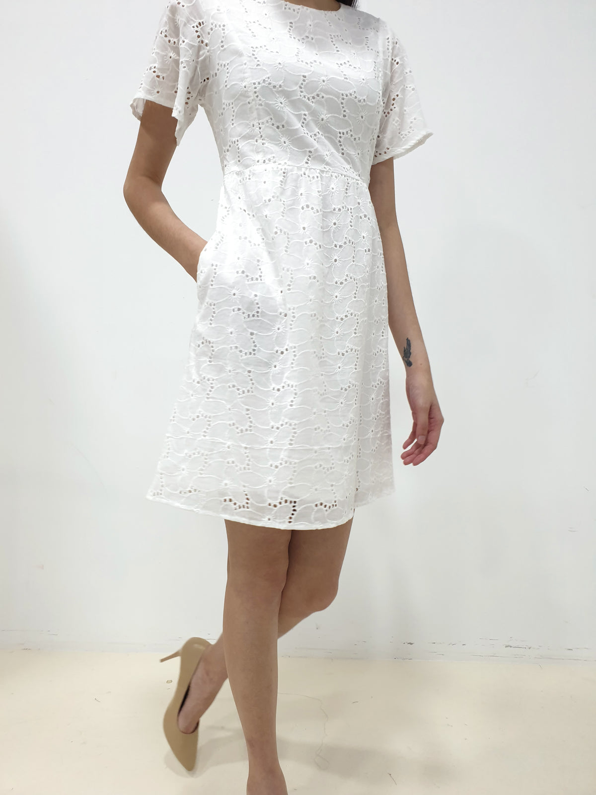 Flutter Sleeve Eyelet Dress (Non-returnable) - Ferlicious