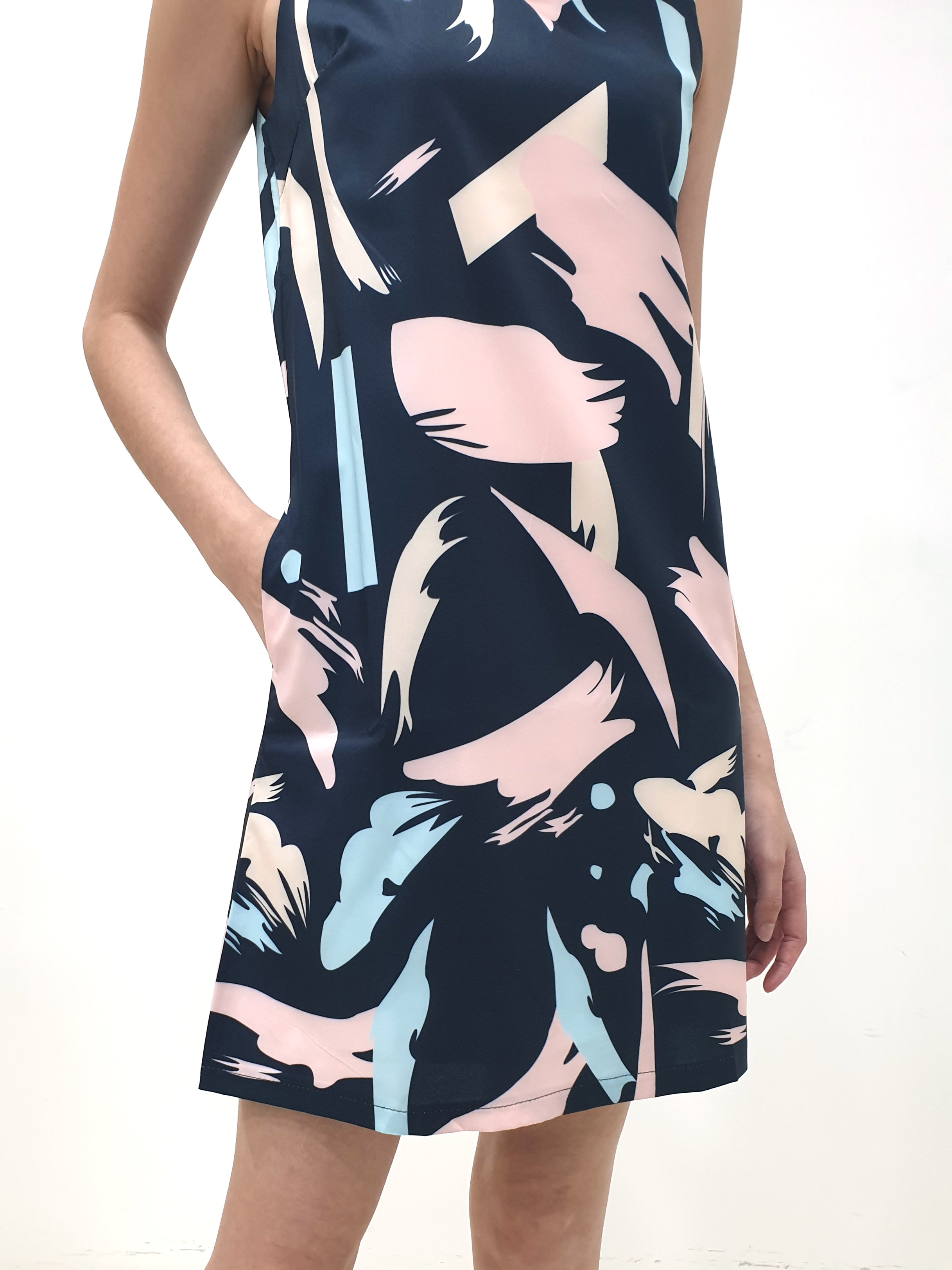 Abstract Print Shift Dress - Ferlicious