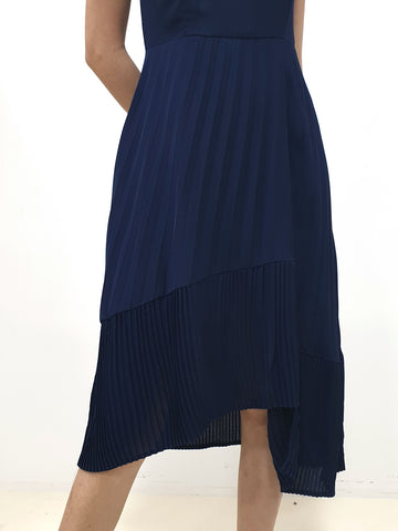 Duo Pleats Dress (Non-returnable) - Ferlicious