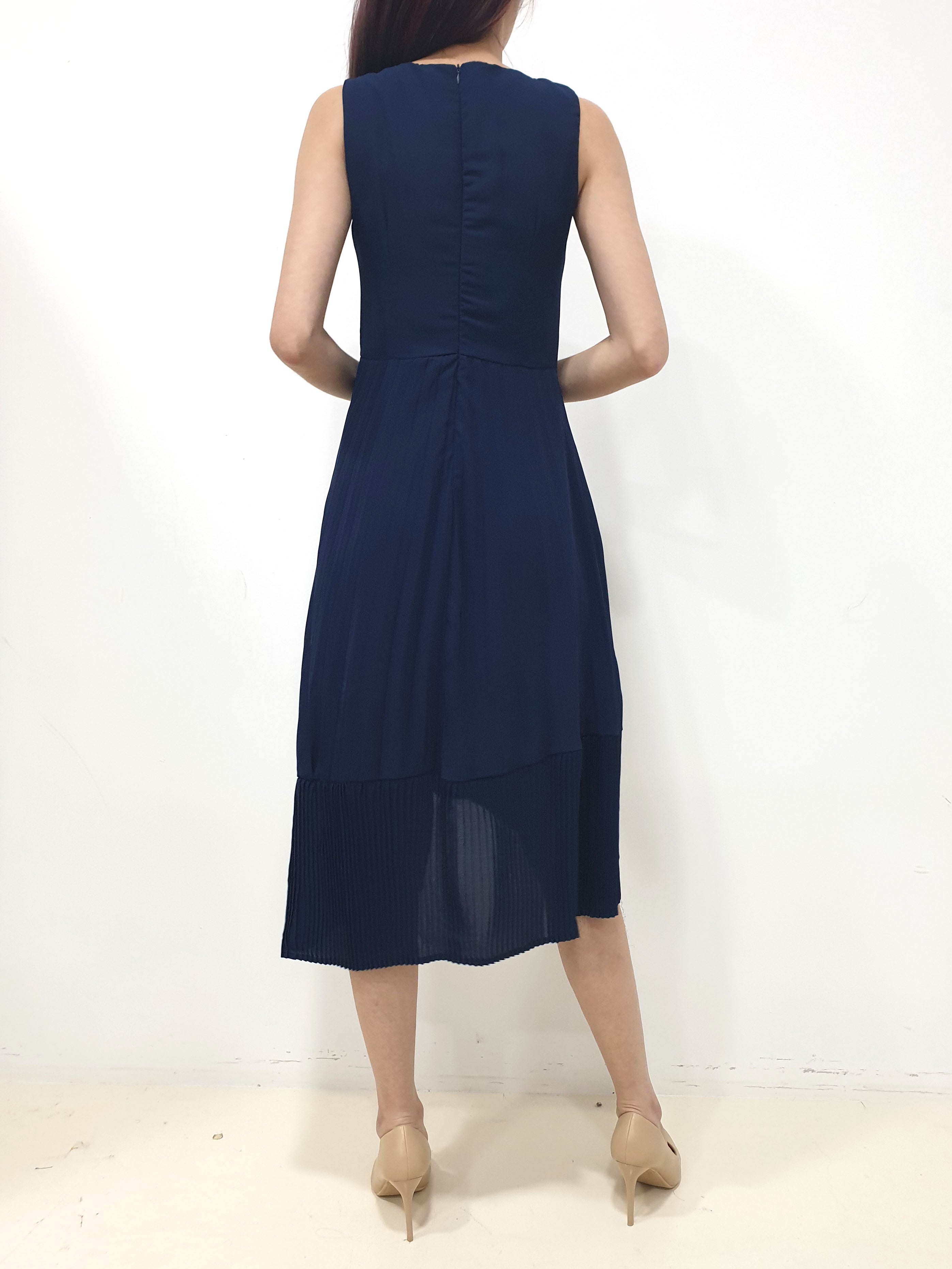 Duo Pleats Dress (Non-returnable) - Ferlicious