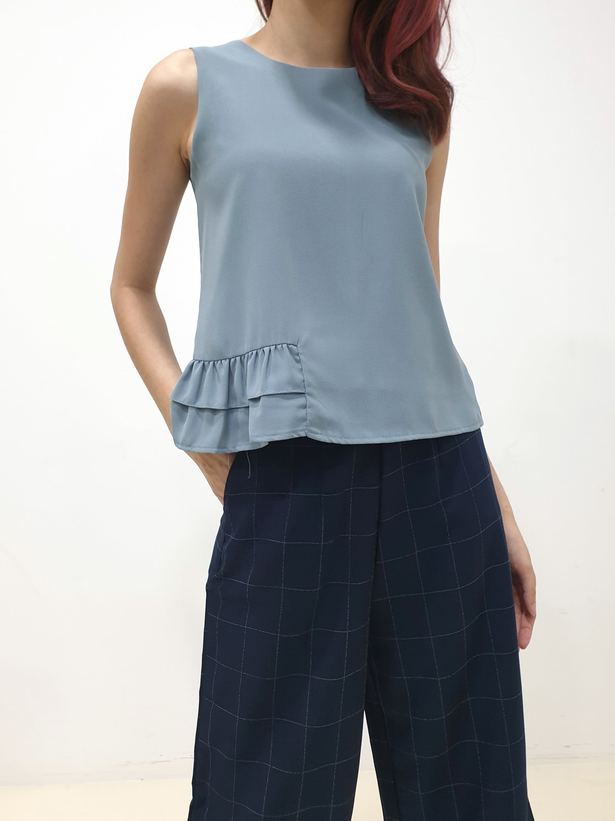Side Ruffles Top (Non-returnable) - Ferlicious