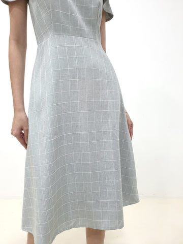 Grid Cold Shoulder Midi - Grey (Non-returnable) - Ferlicious