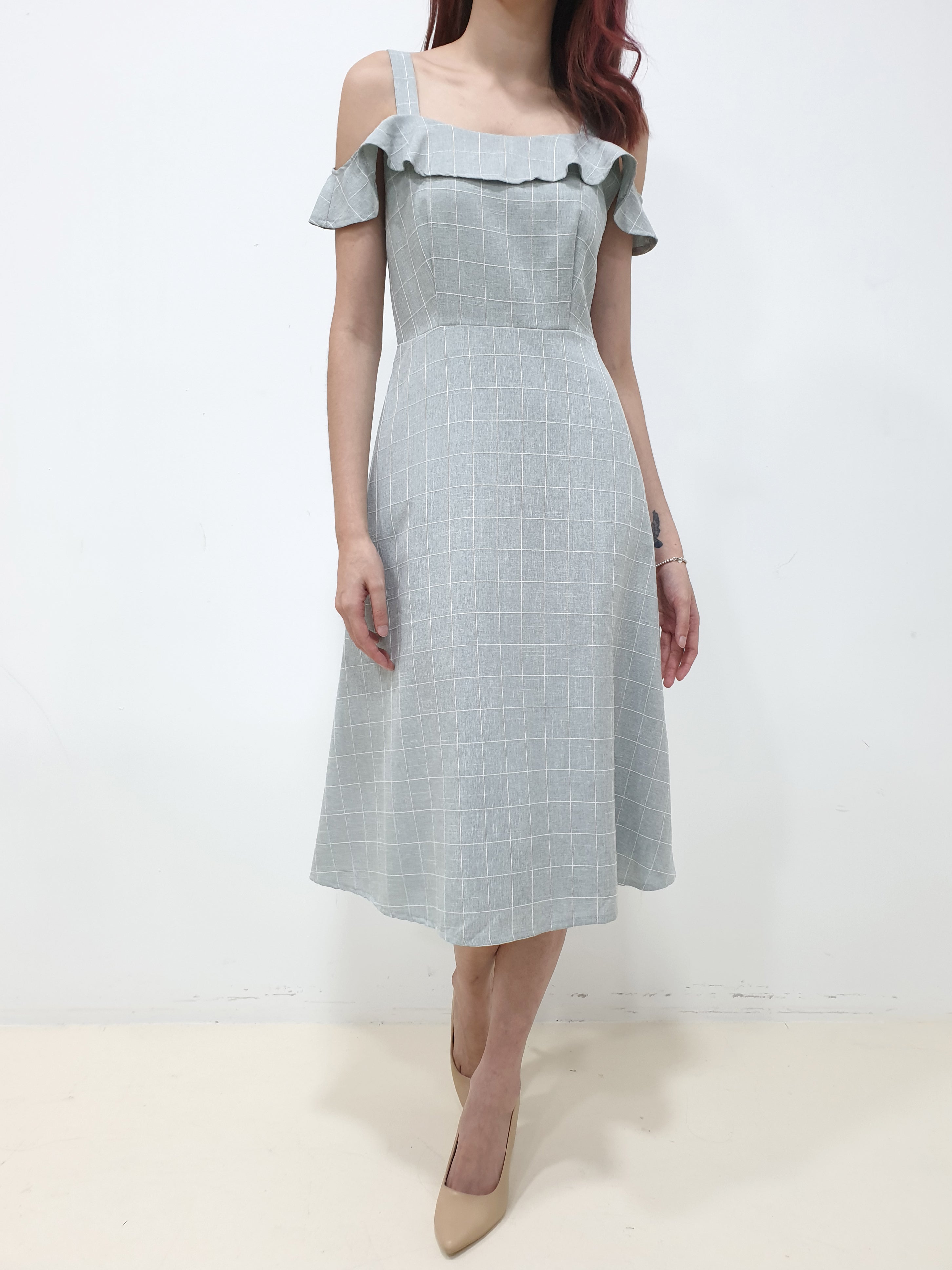 Grid Cold Shoulder Midi - Grey (Non-returnable) - Ferlicious