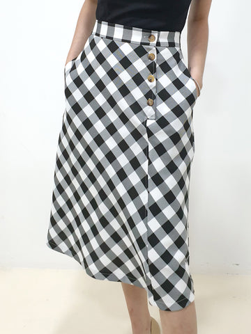 Buttons Checkered Skirt (Non-returnable) - Ferlicious