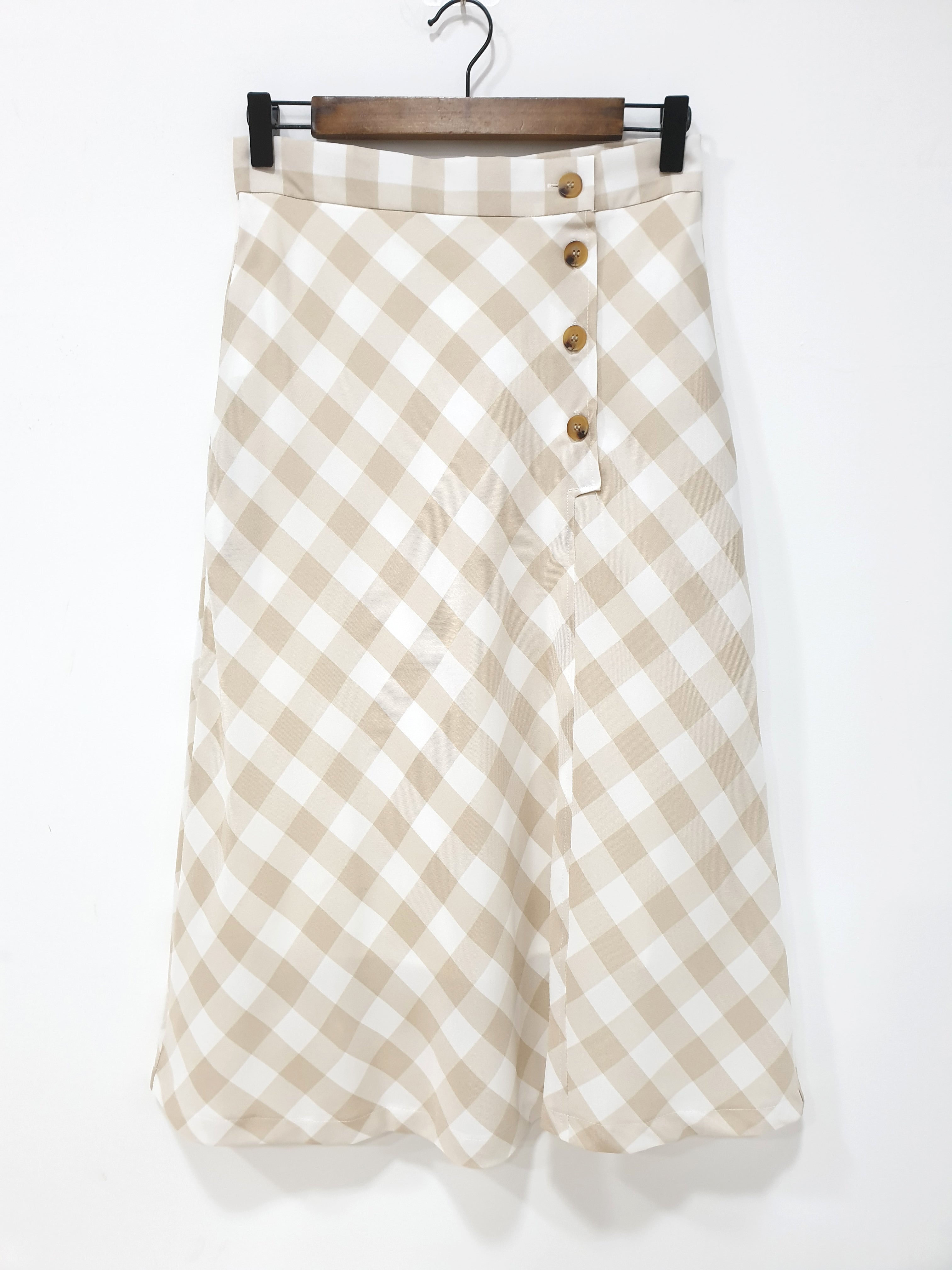 Buttons Checkered Skirt (Non-returnable) - Ferlicious