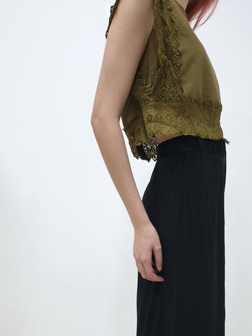 Crochet Trim Top (Non-returnable) - Ferlicious