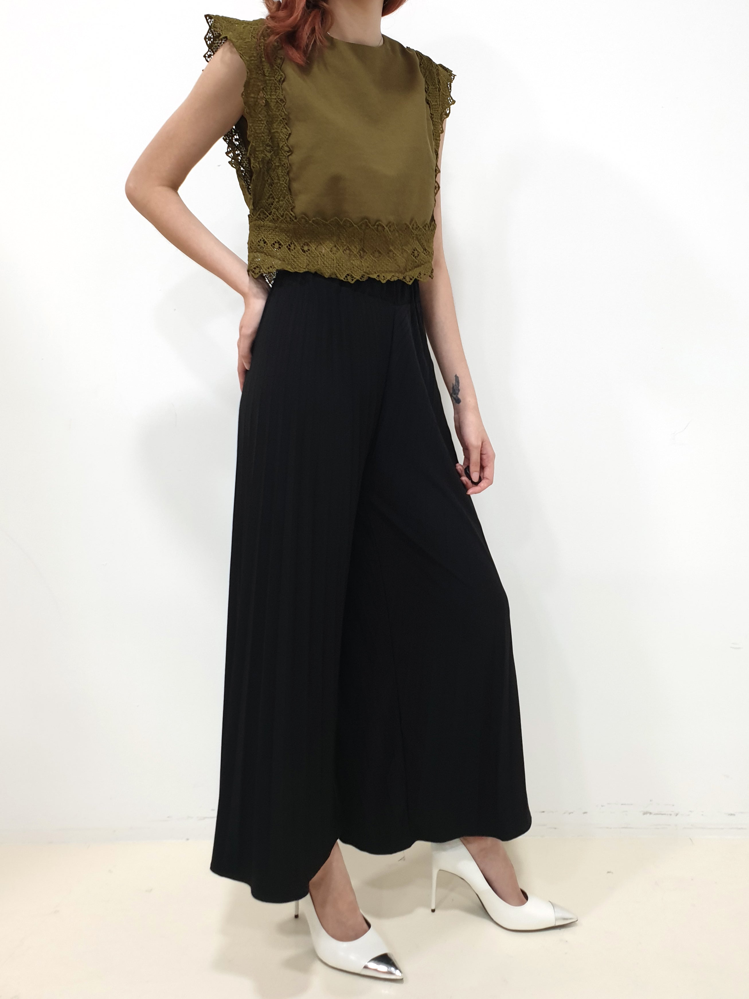 Crochet Trim Top (Non-returnable) - Ferlicious