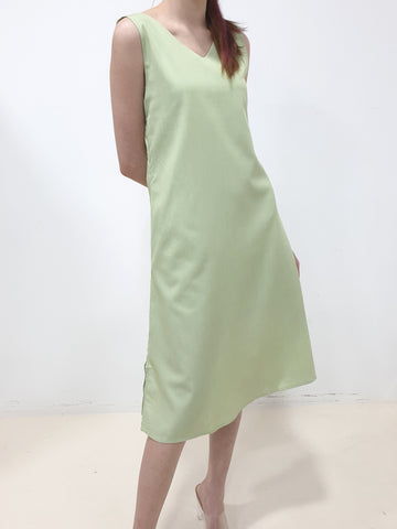 Back Keyhole Midi
