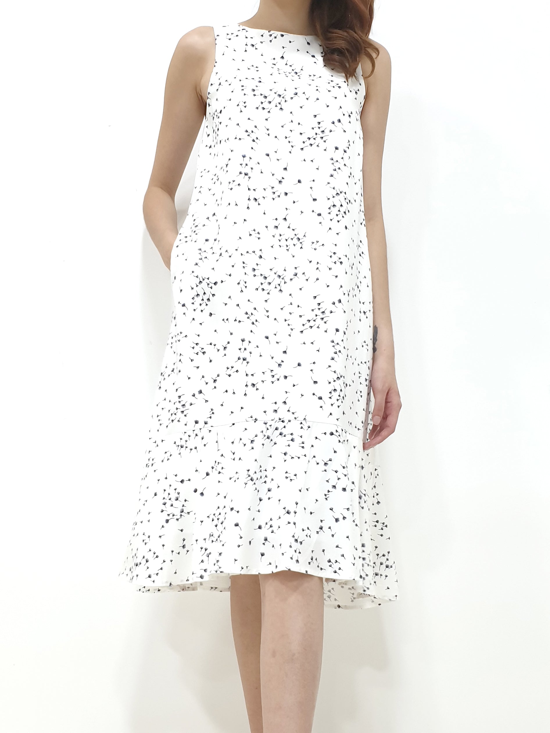 Dandelion Print Midi - White (Non-returnable) - Ferlicious