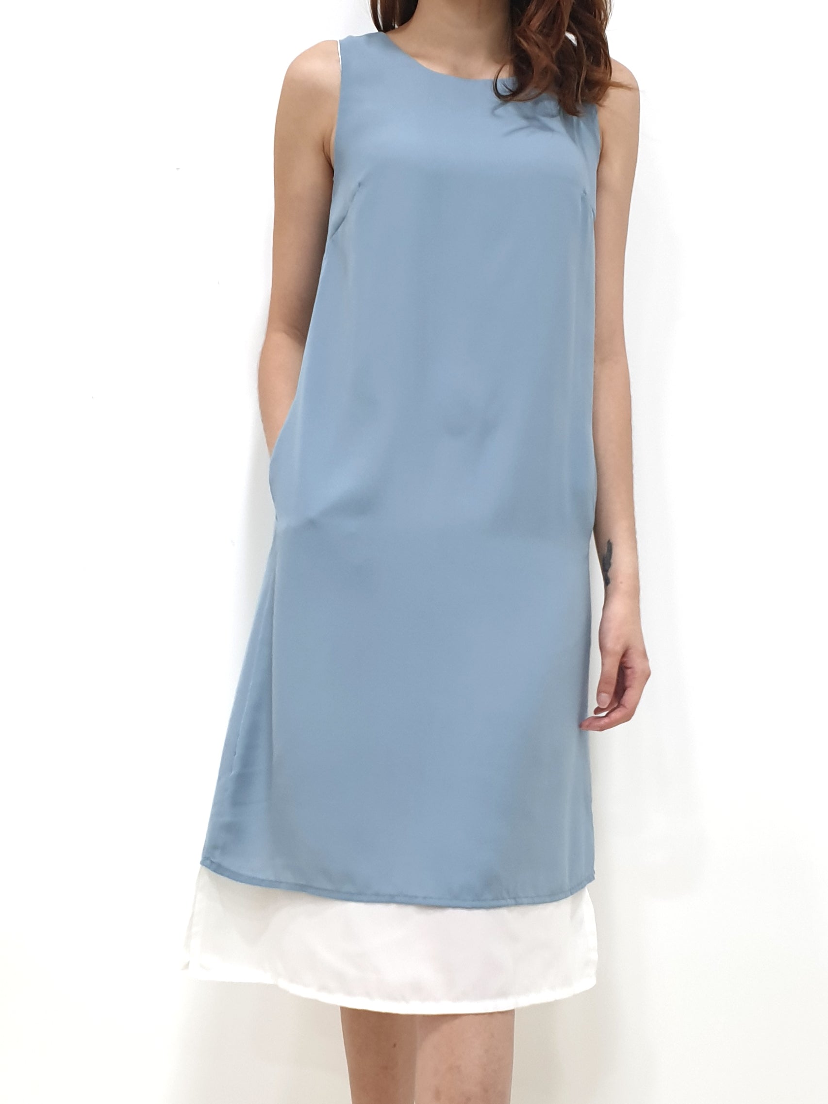 Duo Tone Shift Midi Dress - Blue (Non-returnable) - Ferlicious
