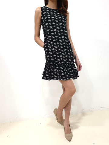 Fans Print Ruffles Dress - Black (Non-returnable) - Ferlicious