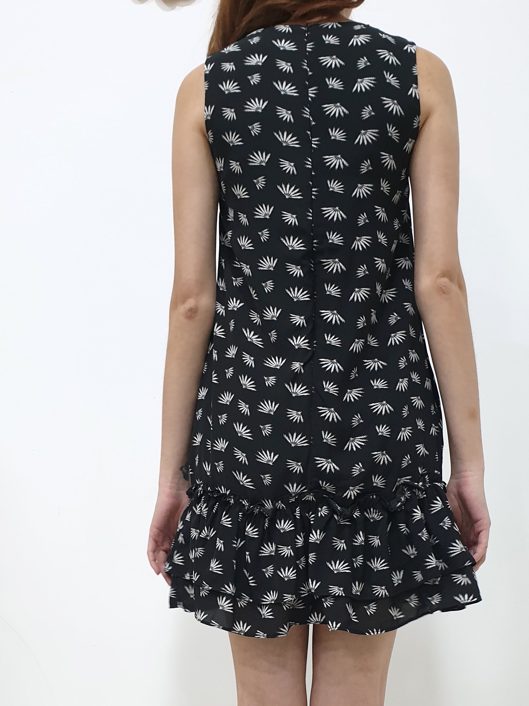 Fans Print Ruffles Dress - Black (Non-returnable) - Ferlicious