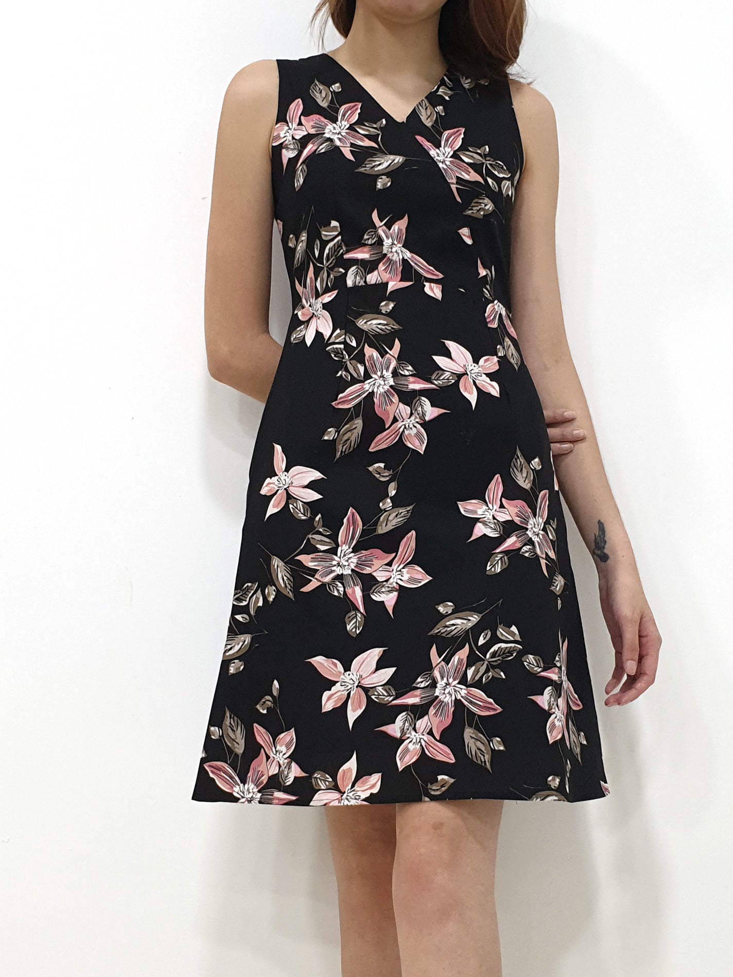 Floral Faux Wrap Dress (Non-returnable) - Ferlicious